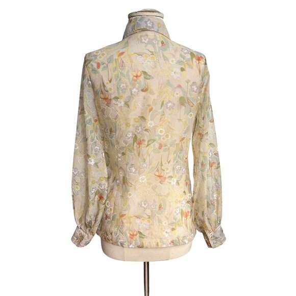 70s Vintage Lady Manhattan Blouse Semi Sheer Pastel Floral Pointed Collar. - Picture 6 of 8